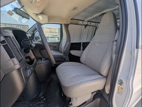 New 2026 GMC Savana 2500 w/ Driver Convenience Package RWD image 12