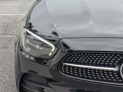 Used 2023 Mercedes-Benz E 350 Sedan image 9