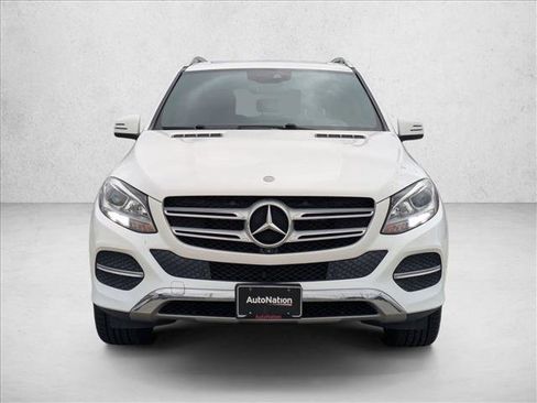 Used 2017 Mercedes-Benz GLE 350 image 2