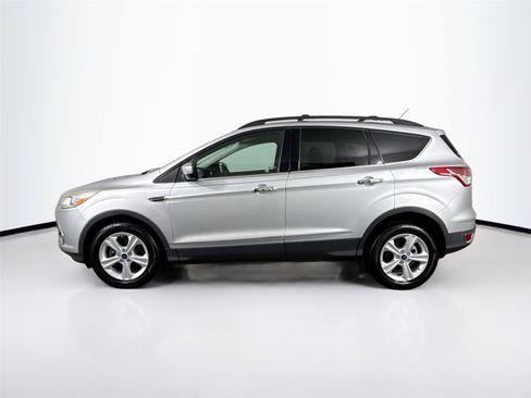 Used 2014 Ford Escape SE w/ Equipment Group 201A FWD image 13