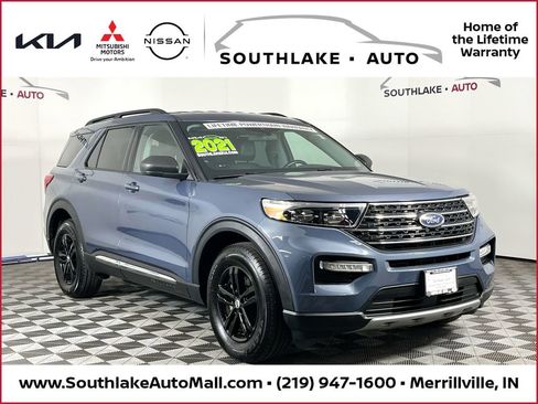 Used 2021 Ford Explorer XLT w/ Equipment Group 202A AWD/4WD image 1