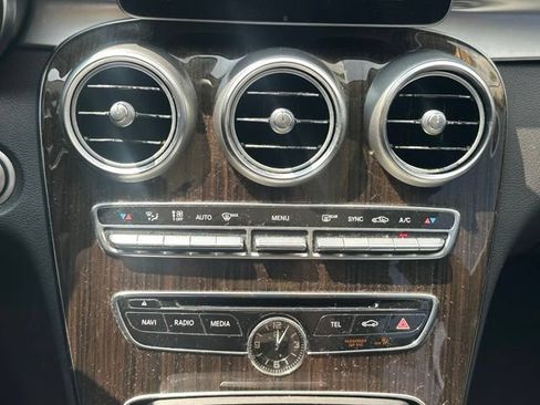 Certified 2017 Mercedes-Benz C 300 4MATIC Sedan image 24