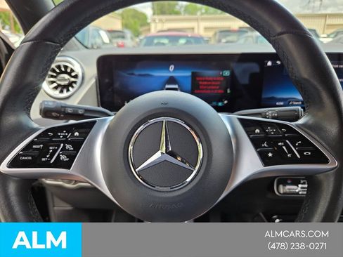 Used 2025 Mercedes-Benz GLA 250 image 23