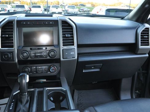 Used 2020 Ford F150 Raptor w/ Equipment Group 801A Mid image 20