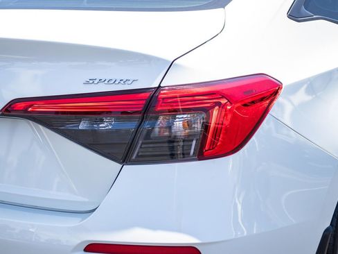 Used 2023 Honda Civic Sport image 11