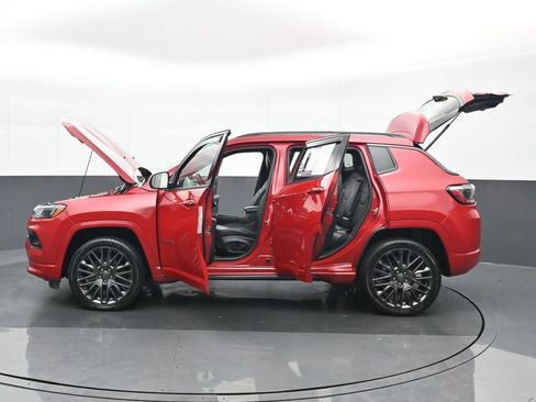 Used 2022 Jeep Compass High Altitude image 27