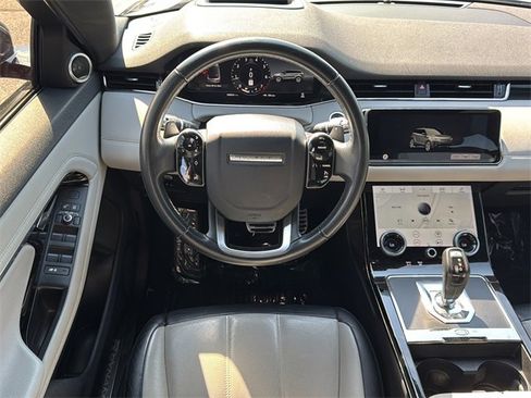 Used 2020 Land Rover Range Rover Evoque R-Dynamic SE image 11