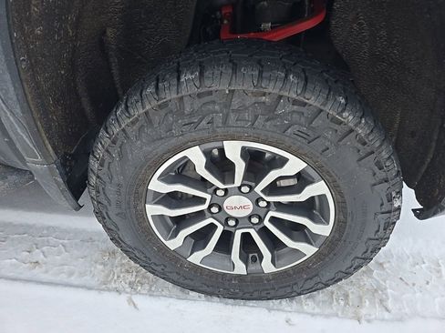 Certified 2021 GMC Sierra 1500 AT4 image 11