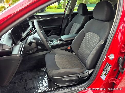 Used 2025 Kia K5 LXS FWD image 21