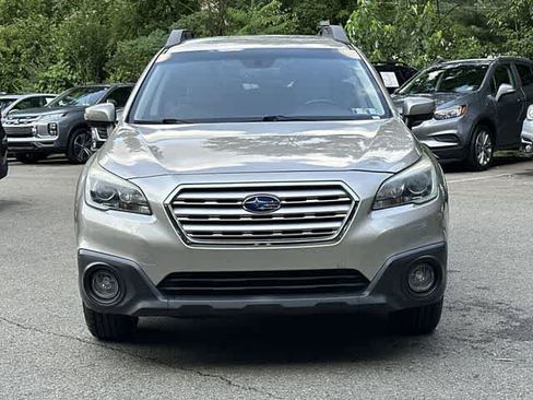 Used 2017 Subaru Outback 2.5i Premium AWD/4WD image 18