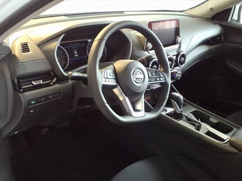 Used 2025 Nissan Sentra SV w/ All-Weather Package image 9