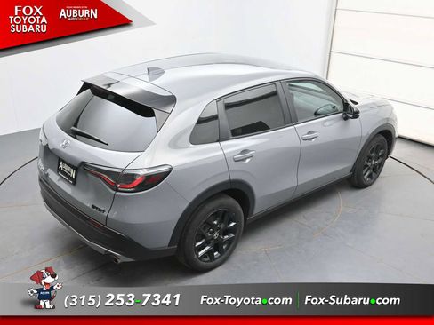 Used 2024 Honda HR-V Sport image 25