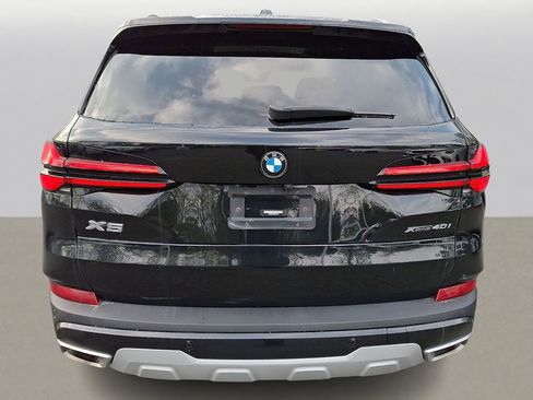 Used 2024 BMW X5 xDrive40i w/ Premium Package AWD/4WD image 5