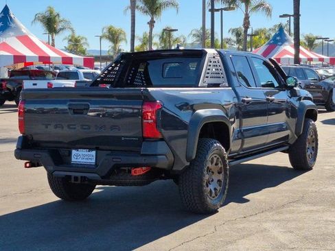 Used 2026 Toyota Tacoma Trailhunter image 5