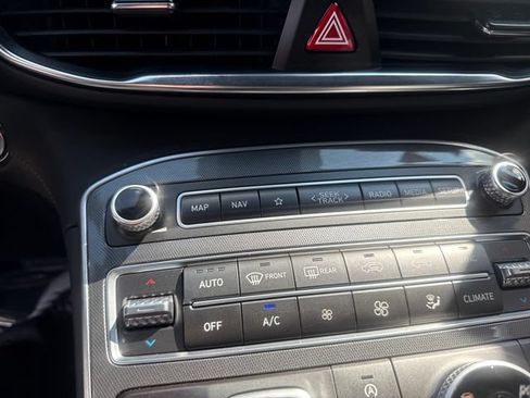 Used 2021 Hyundai Santa Fe Calligraphy AWD/4WD image 15
