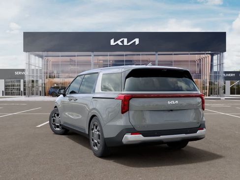 New 2026 Kia Carnival EX FWD image 4
