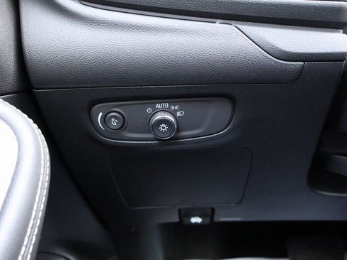 Certified 2024 Buick Encore GX Sport Touring AWD/4WD image 38