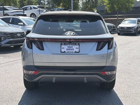 Certified 2024 Hyundai Tucson Limited AWD/4WD image 7