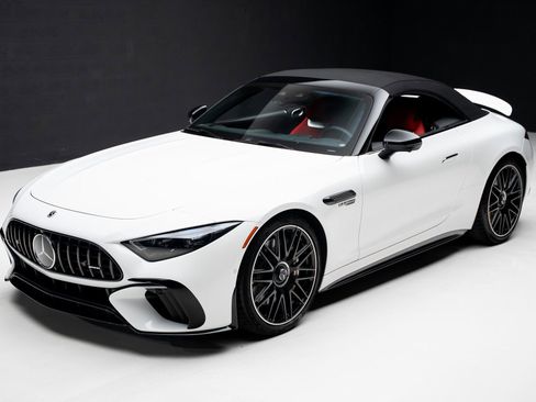 Used 2022 Mercedes-Benz SL 63 AMG 4MATIC image 5