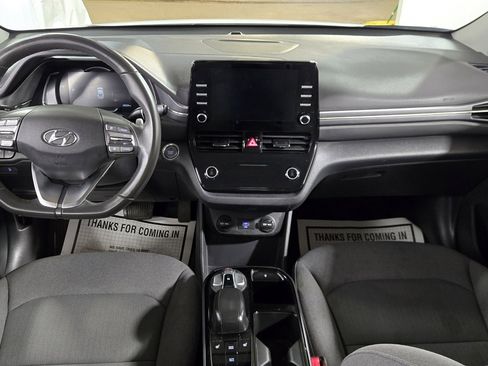 Used 2021 Hyundai Ioniq SE image 25