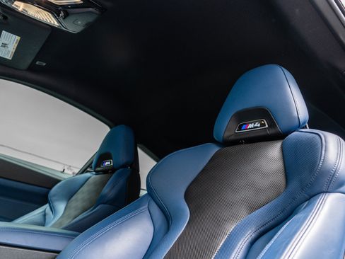 Used 2022 BMW M4 Competition w/ Executive Package RWD image 18