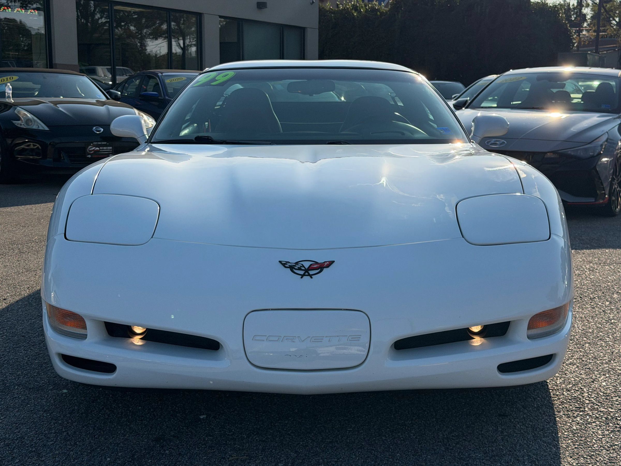 Used 1999 Chevrolet Corvette Coupe w/ Roof Pkg RWD image 4