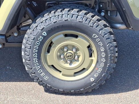 New 2026 Jeep Gladiator Sport image 6