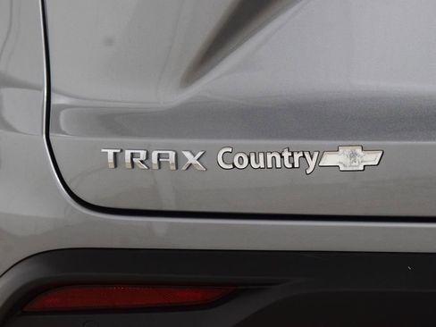 New 2026 Chevrolet Trax ACTIV w/ Sunroof Package FWD image 22