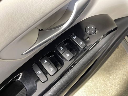 Certified 2024 Hyundai Tucson Limited image 18