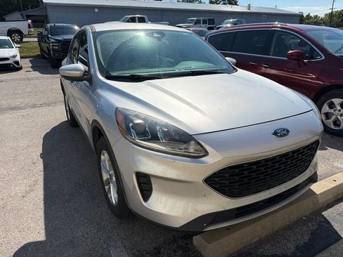 Used 2020 Ford Escape SE AWD/4WD image 2