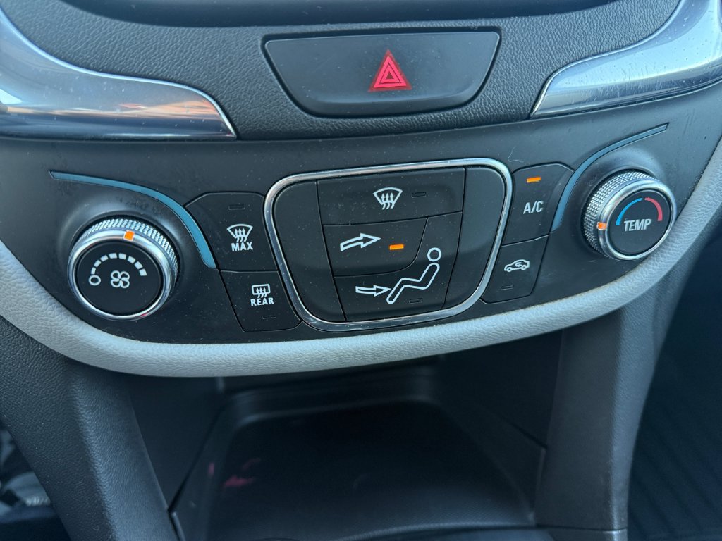 Used 2020 Chevrolet Equinox LS w/ LS Convenience Package FWD image 19