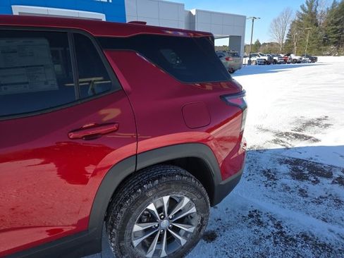 New 2026 Chevrolet Equinox LT w/ Convenience Package II image 16