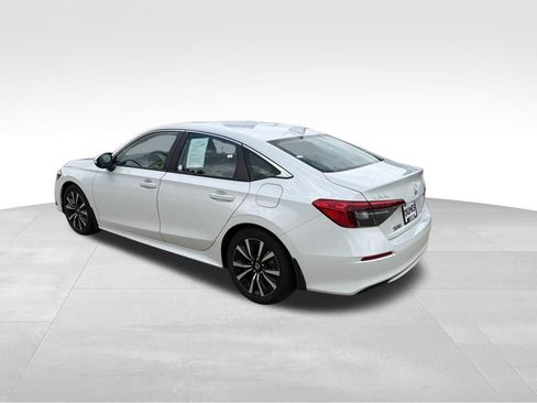 Used 2023 Honda Civic EX image 8