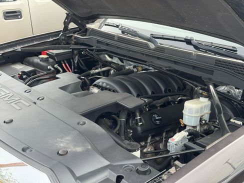 Used 2015 GMC Sierra 1500 SLT w/ SLT Crew Cab Value Package image 19