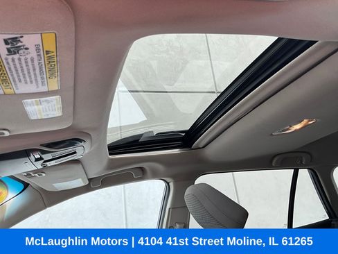 Used 2020 Subaru Outback Premium image 27