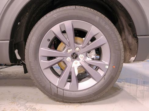 New 2026 Ford Explorer Active image 36