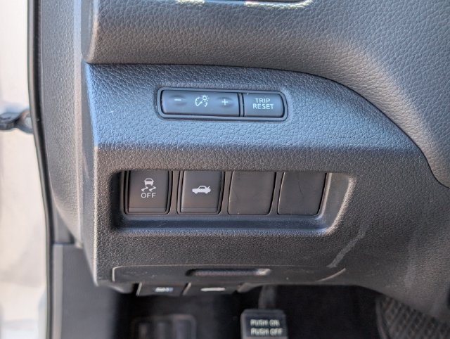 Used 2014 Nissan Altima 2.5 SV w/ Convenience Package FWD image 21
