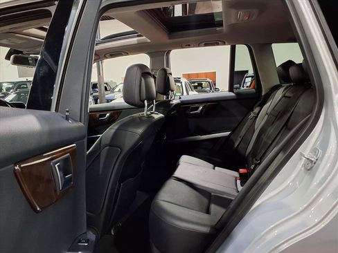 Used 2014 Mercedes-Benz GLK 350 4MATIC image 16