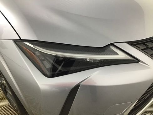 Used 2025 Lexus UX 300h AWD image 24