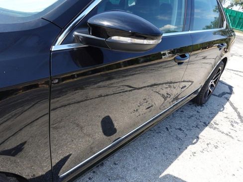 Used 2016 Volkswagen Passat 1.8T SE FWD image 10
