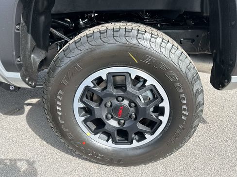 New 2026 Toyota Tacoma TRD Off-Road image 23