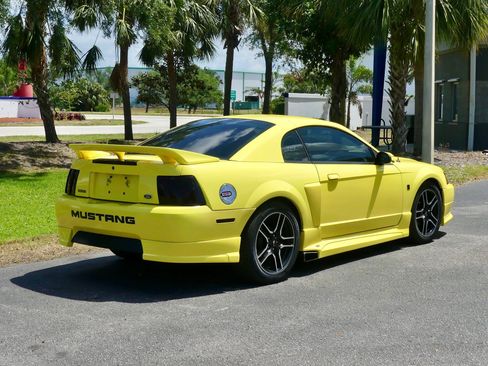 Used 2001 Ford Mustang GT RWD image 23