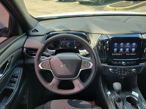 Used 2023 Chevrolet Traverse LT w/ Midnight/Sport Edition AWD/4WD image 12