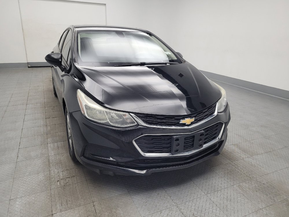 Used 2017 Chevrolet Cruze LS FWD image 14