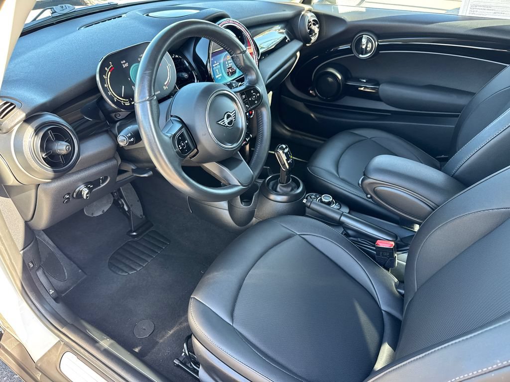 Used 2023 MINI Cooper 2-Door Hardtop FWD image 20