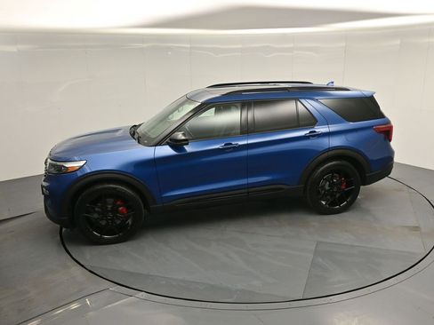 Used 2020 Ford Explorer ST w/ ST Street Pack image 46
