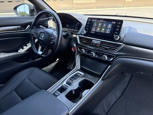 Used 2021 Honda Accord Sport image 18