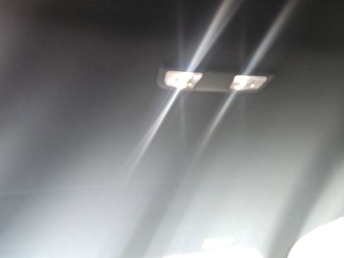 Used 2021 Chevrolet Silverado 1500 High Country w/ Technology Package image 16