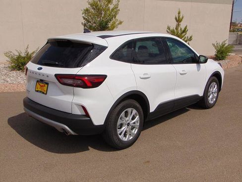 Certified 2025 Ford Escape Active image 4