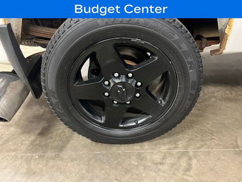 Used 2013 GMC Sierra 2500 SLE w/ SLE Preferred Package AWD/4WD image 9